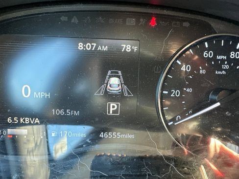 Used 2024 Nissan Kicks SR w/ SR Premium Package FWD image 15
