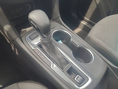 Used 2024 Chevrolet Equinox LT AWD/4WD image 25
