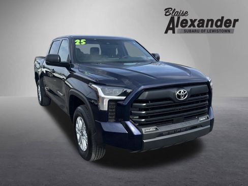 Used 2025 Toyota Tundra SR5 AWD/4WD image 1