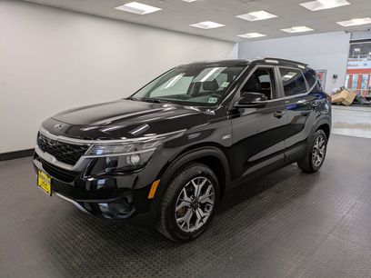 Used 2021 Kia Seltos EX