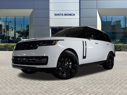 New 2025 Land Rover Range Rover SE