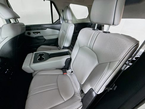 Certified 2023 Honda Pilot Elite image 30