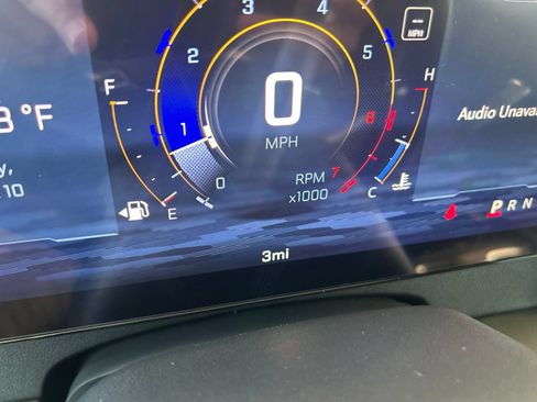 New 2026 Chevrolet Traverse LT w/ Midnight/Sport Edition FWD image 18