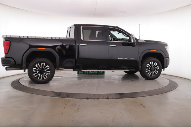 Used 2024 GMC Sierra 2500 Denali w/ Denali Reserve Package AWD/4WD image 6