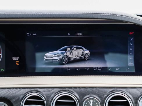 Used 2018 Mercedes-Benz S 560 Sedan image 18