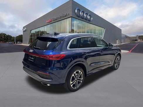 Certified 2025 Audi Q5 Premium w/ Premium Plus AWD/4WD image 5