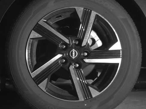 Used 2025 Nissan Sentra SV image 14