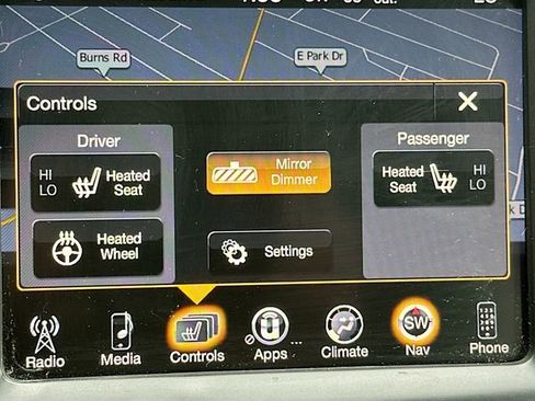 Used 2015 Jeep Cherokee Limited image 22