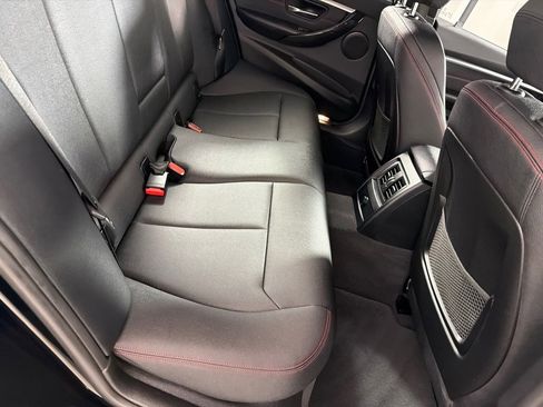 Used 2018 BMW 330i Sedan image 19