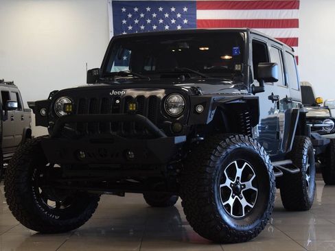 Used 2017 Jeep Wrangler Unlimited Sport w/ Quick Order Package 24S AWD/4WD image 3