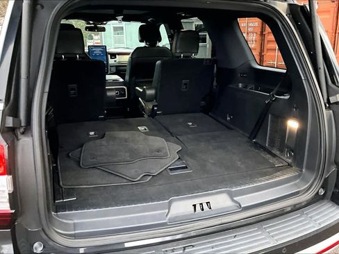 Used 2022 Ford Expedition Timberline image 32