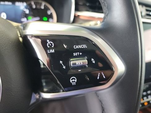 Used 2023 Jaguar F-PACE S AWD/4WD image 24