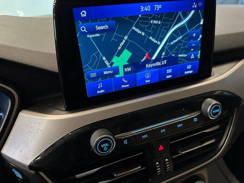 Used 2020 Ford Escape SE FWD image 15