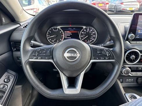 Used 2024 Nissan Sentra SV image 12