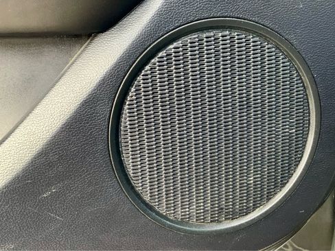 Used 2017 Ford Mustang Coupe image 43