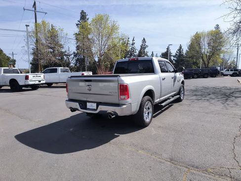 Used 2016 RAM 1500 Laramie w/ Convenience Group AWD/4WD image 5