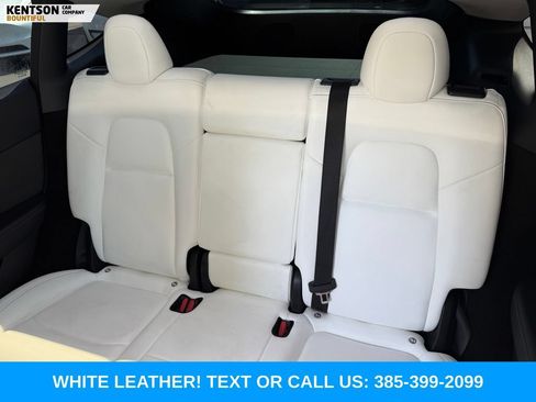 Used 2024 Tesla Model Y Performance AWD/4WD image 27