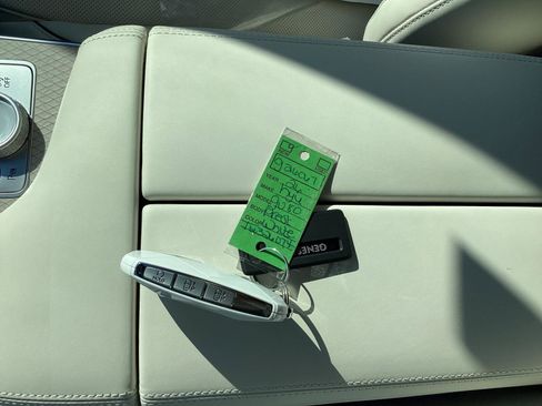 New 2026 Genesis GV80 3.5T Prestige image 27