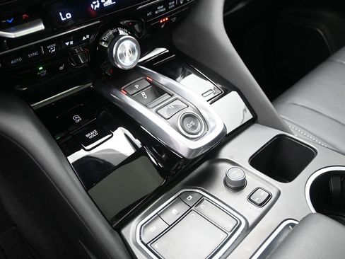 Used 2023 Acura MDX SH-AWD w/ Technology Package image 5