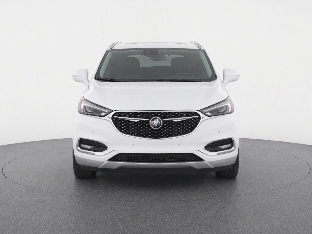 Used 2018 Buick Enclave Avenir w/ Avenir Technology Package AWD/4WD image 2