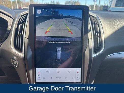 Certified 2024 Ford Edge Titanium image 21