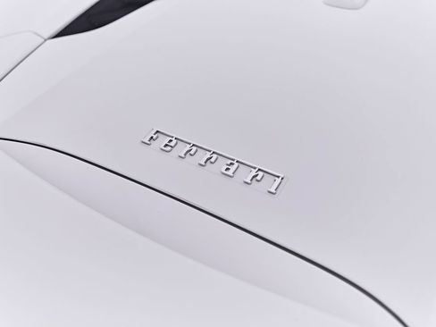 Used 2019 Ferrari 488 Spider RWD image 35
