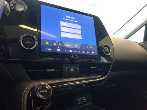 Used 2024 Lexus NX 250 FWD image 30