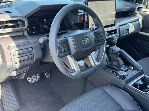 New 2026 Toyota 4Runner TRD Sport Premium AWD/4WD image 16