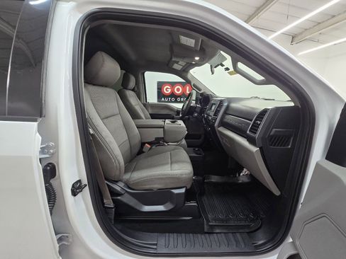 Used 2019 Ford F250 XLT w/ XLT Value Package image 19