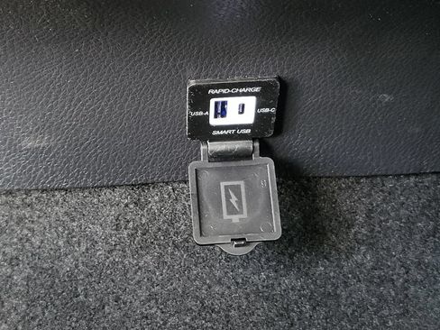 Used 2024 Toyota Camry LE FWD image 13