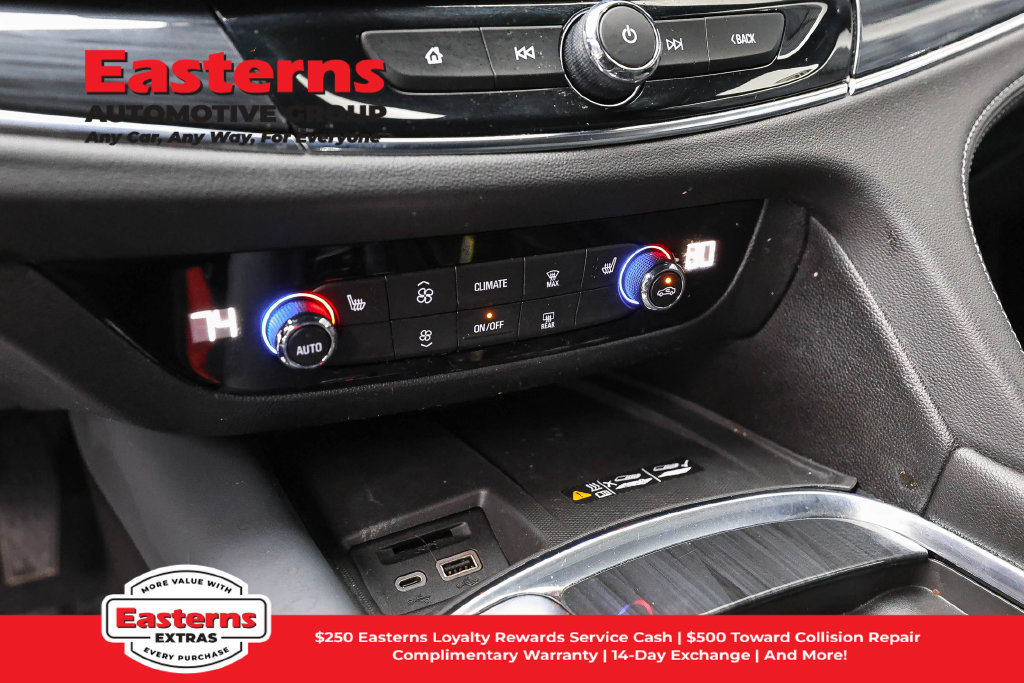 Used 2023 Buick Enclave Essence AWD/4WD image 22