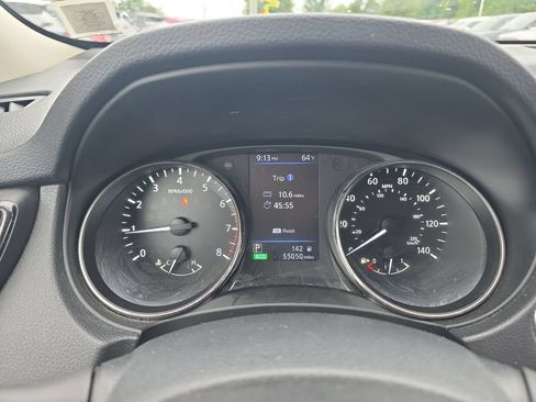 Used 2018 Nissan Rogue SV AWD/4WD image 26