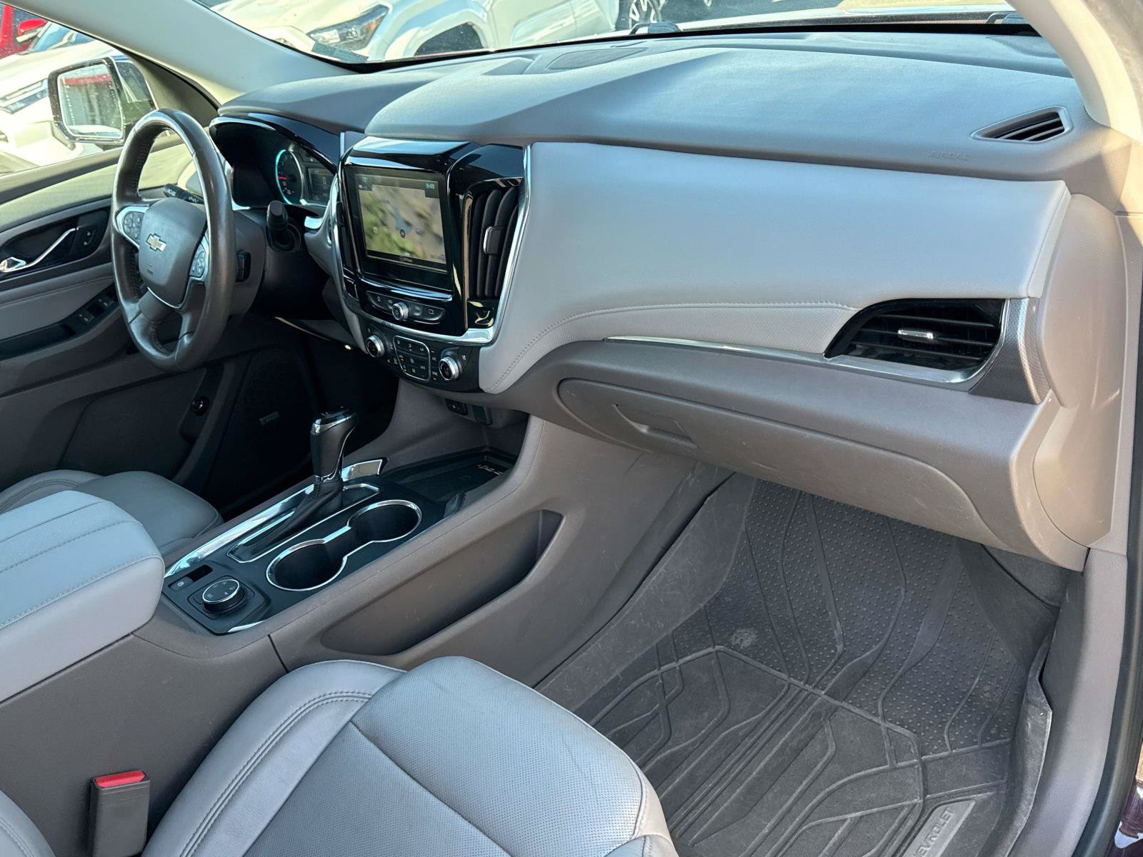 Used 2018 Chevrolet Traverse Premier AWD/4WD image 24