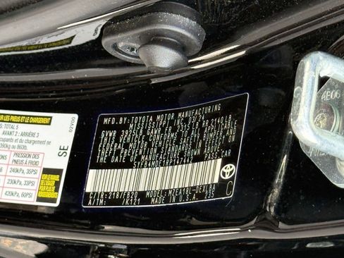 Certified 2024 Toyota Corolla LE image 21