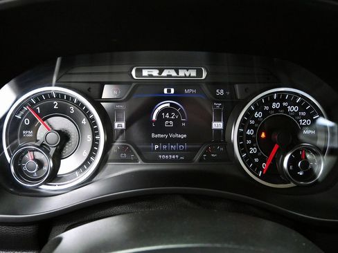 Used 2022 RAM 2500 Laramie image 25