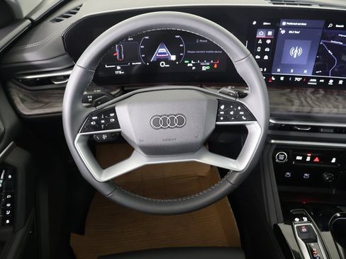 New 2025 Audi Q5 Prestige image 29
