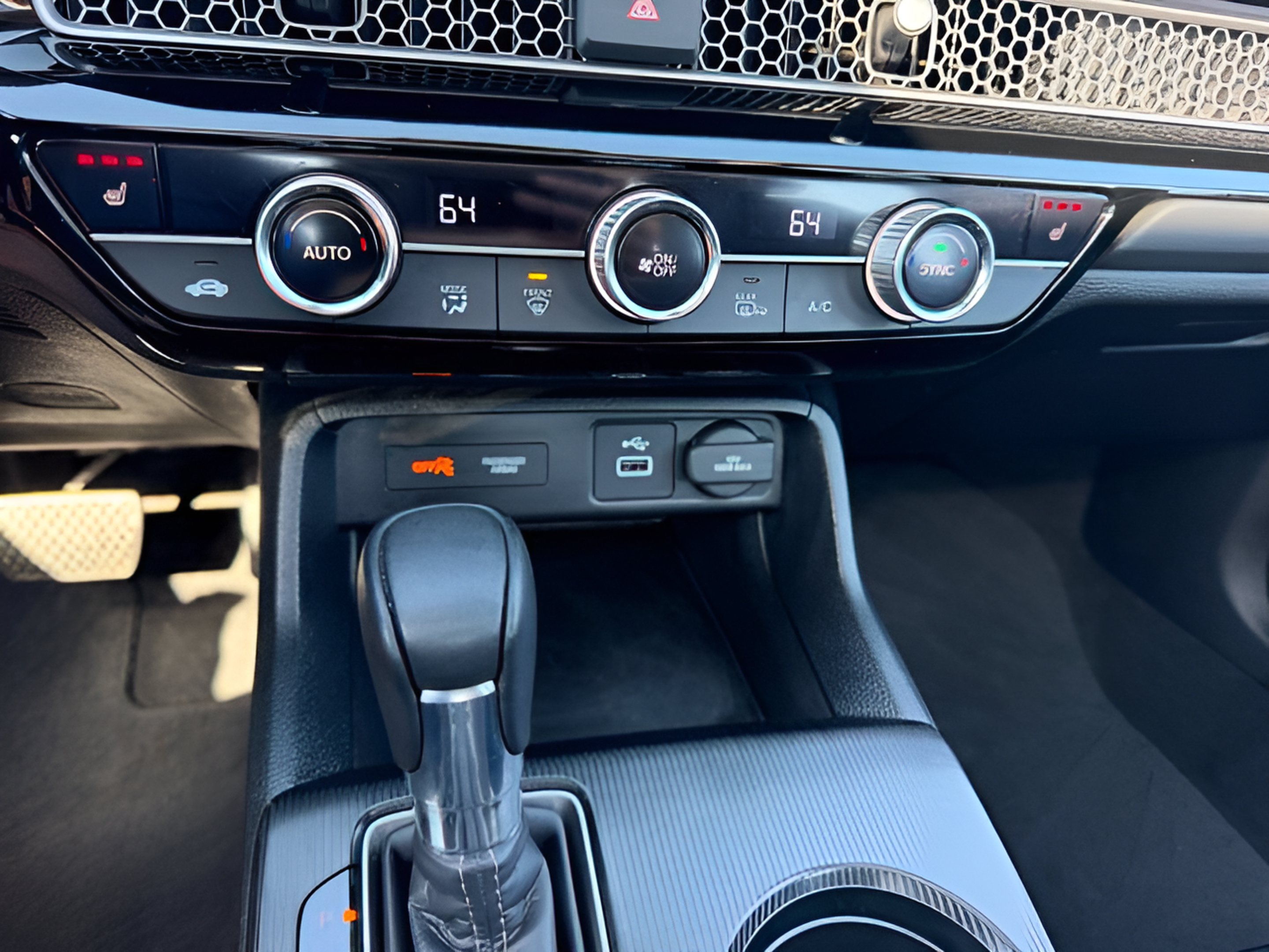 Used 2024 Honda Civic EX image 18