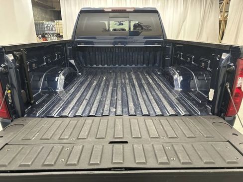 Used 2022 Chevrolet Silverado 2500 LT w/ All Star Edition image 23