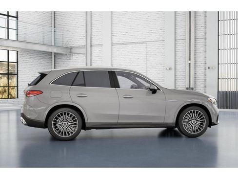 New 2026 Mercedes-Benz GLC 300 4MATIC image 18
