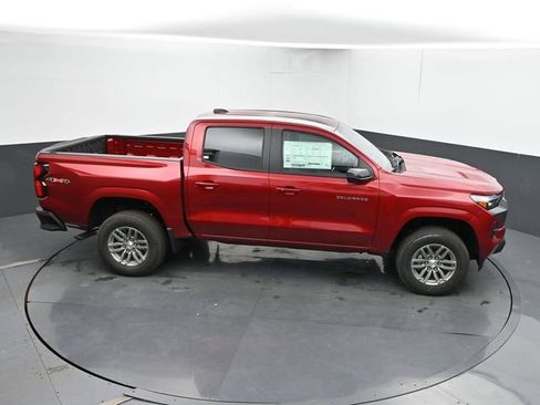 New 2026 Chevrolet Colorado LT w/ LT Convenience Package AWD/4WD image 36