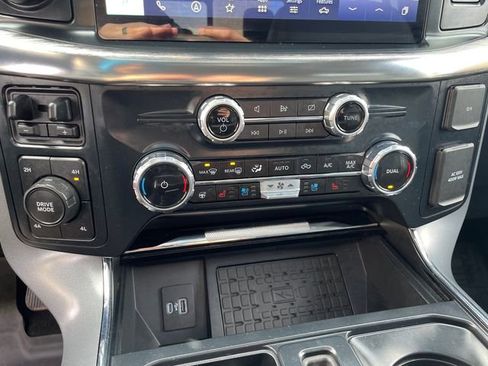 Used 2023 Ford F150 Lariat w/ Equipment Group 502A High image 36