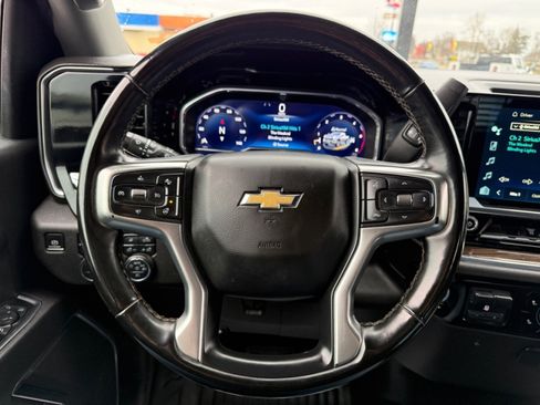Used 2024 Chevrolet Silverado 2500 LT w/ Convenience Package AWD/4WD image 19