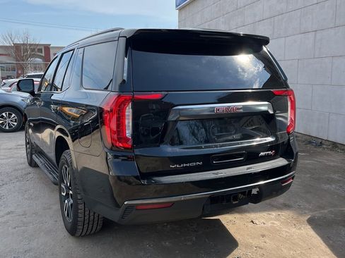 Used 2021 GMC Yukon AT4 w/ Technology Package image 6
