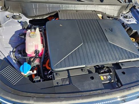 Used 2024 Hyundai Kona SEL image 14