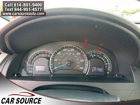 Used 2012 Toyota Camry LE image 16