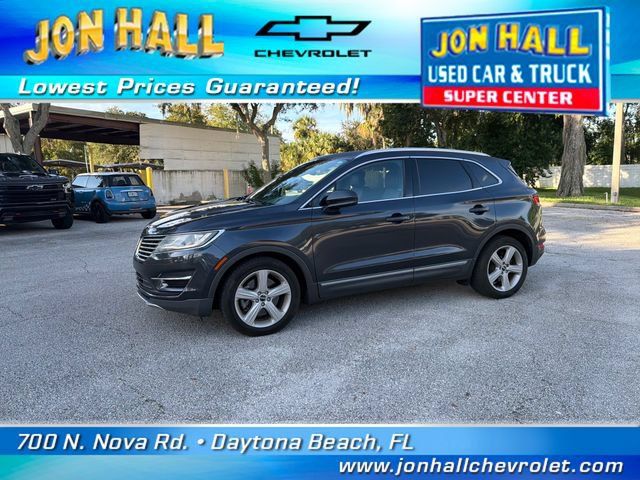 Used 2015 Lincoln MKC FWD image 3