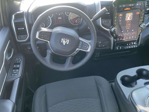Certified 2026 RAM 2500 Big Horn AWD/4WD image 15