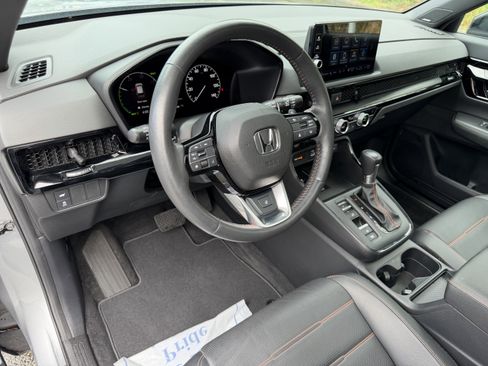 Used 2023 Honda CR-V Sport Touring image 11