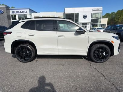 New 2026 Volkswagen Tiguan SE R-Line