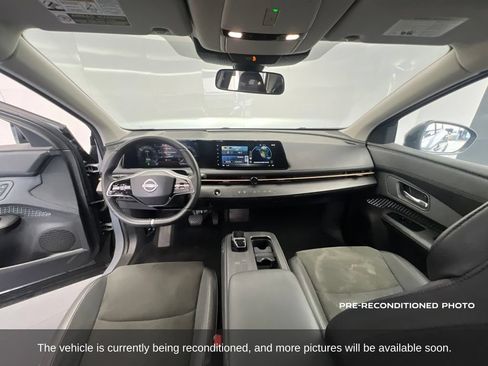 Used 2024 Nissan Ariya FWD image 16
